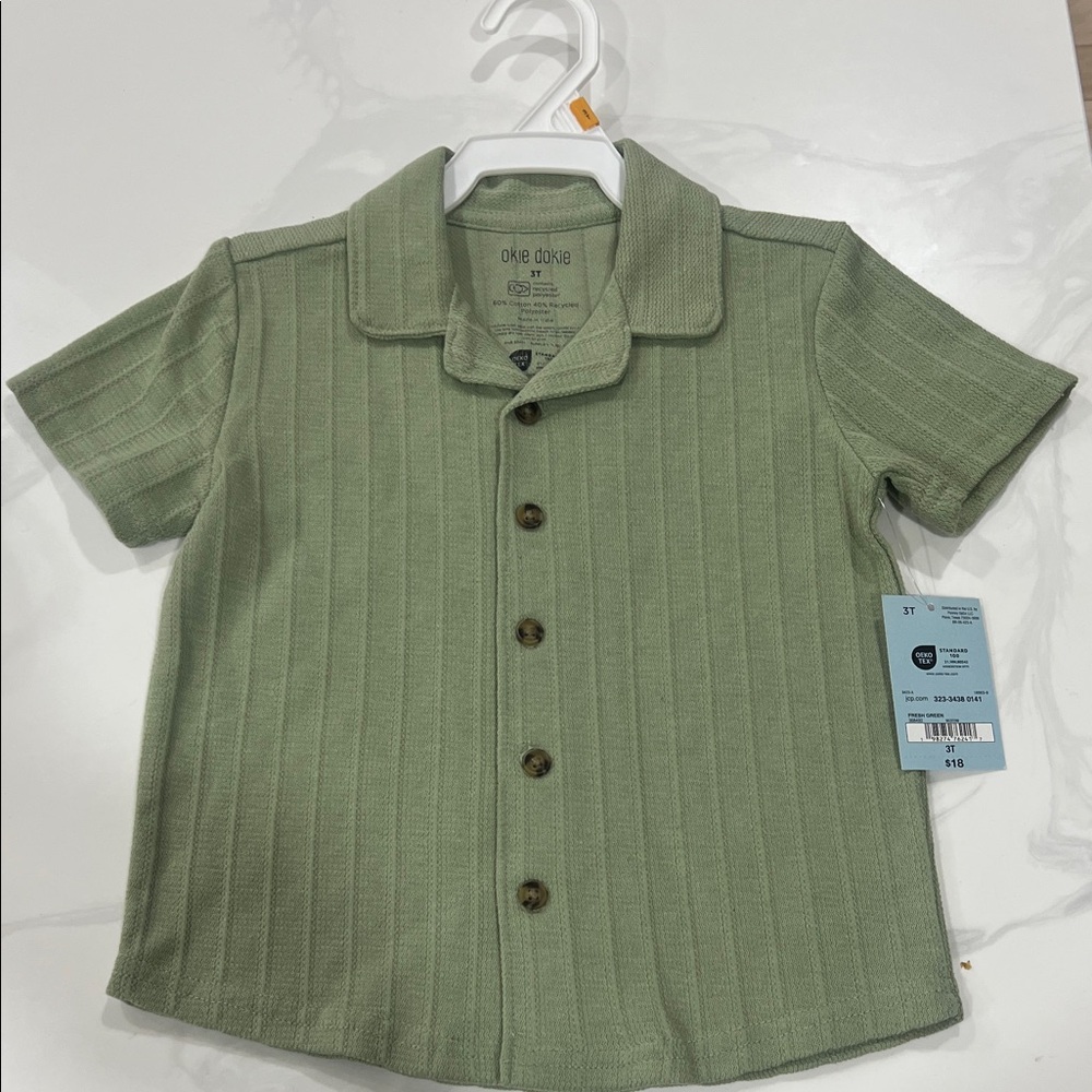 Green Kids Shirt size 3T